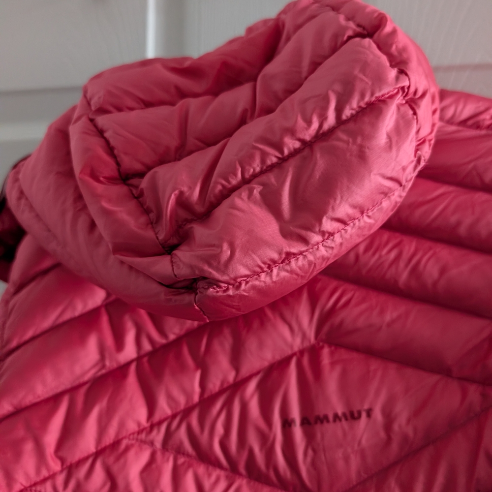 Mammut Vibrant Pink Quilted Jacket - Picture 5 of 5